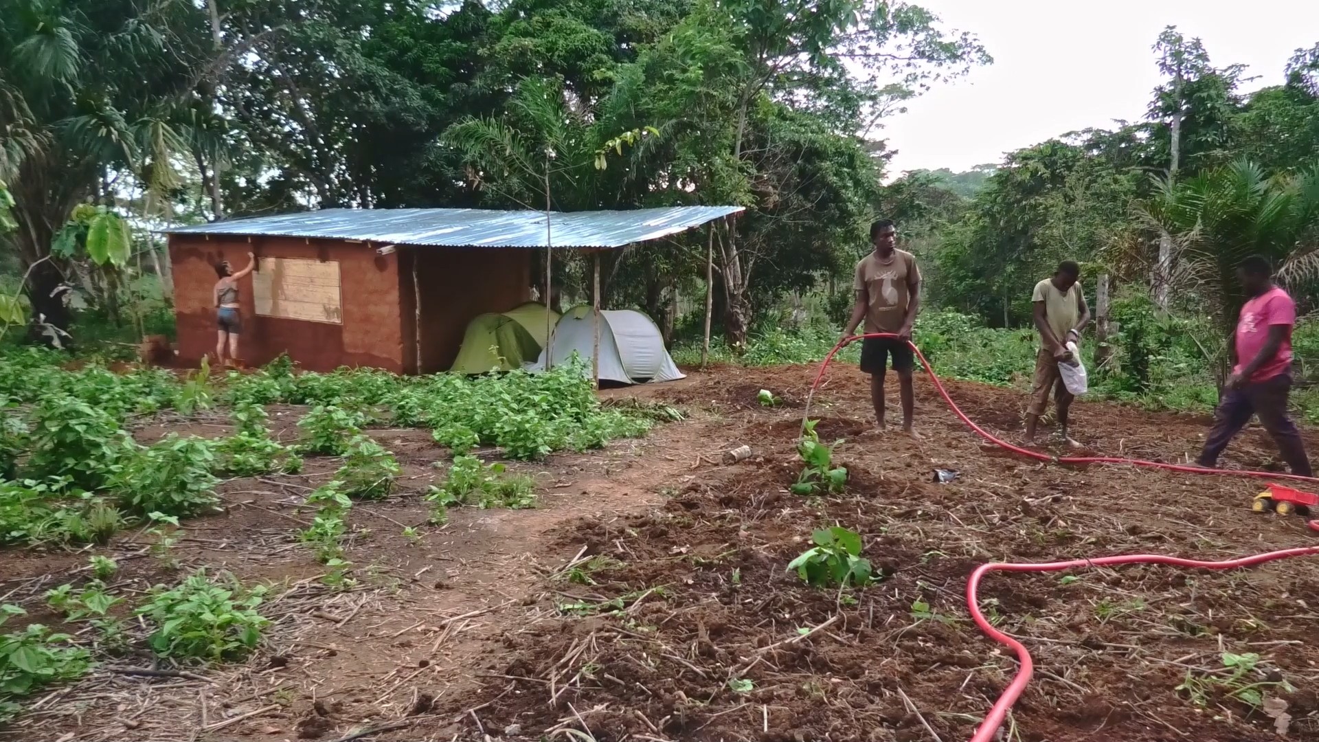 AU DOMAINE DE L’EAU – V. Valissant-Brylinski AU DOMAINE DE L'EAU - V. Valissant-Brylinski
