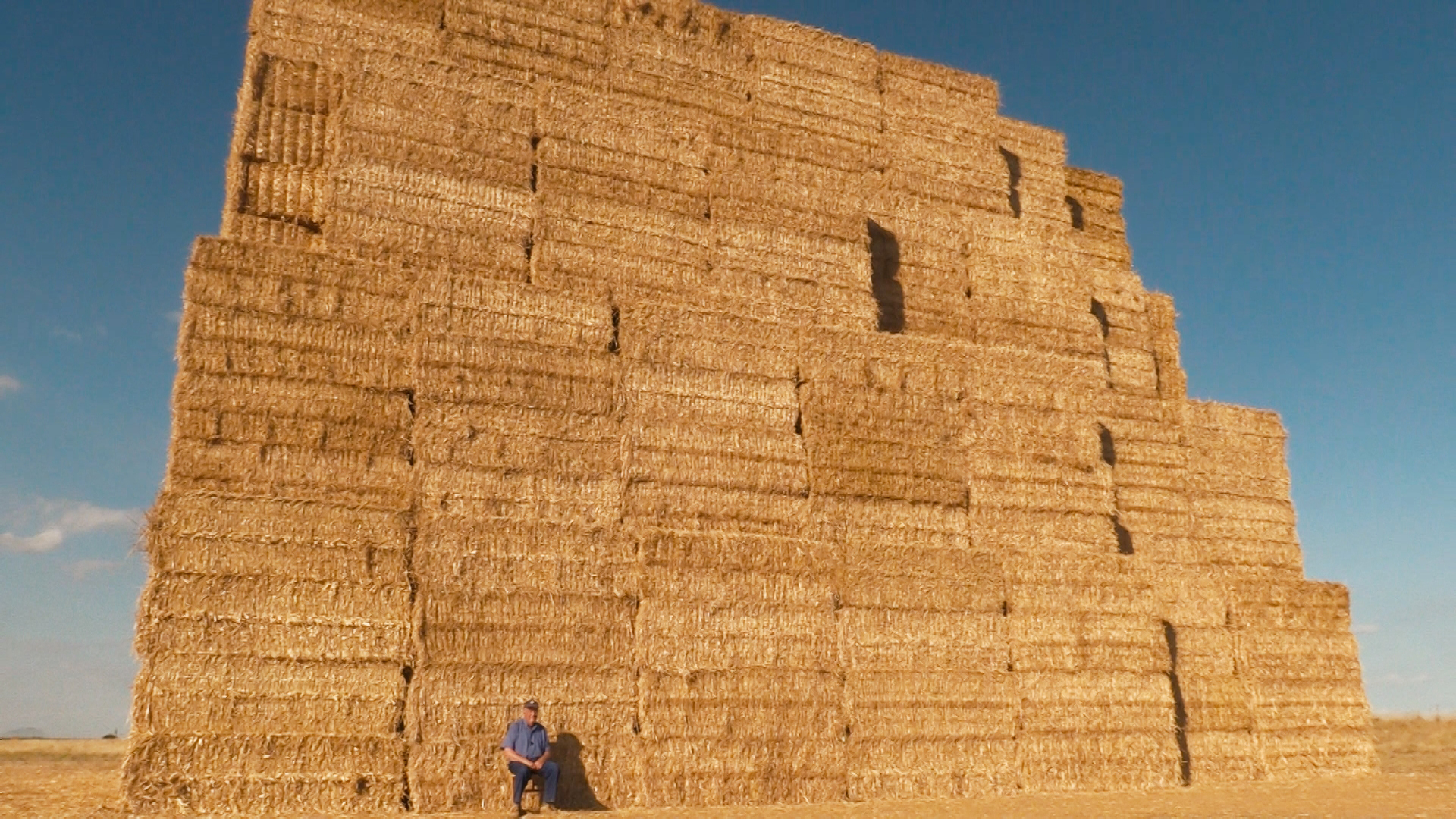 BEAU COMME UN TRACTEUR – Clara Beaudoux BEAU COMME UN TRACTEUR - Clara Beaudoux