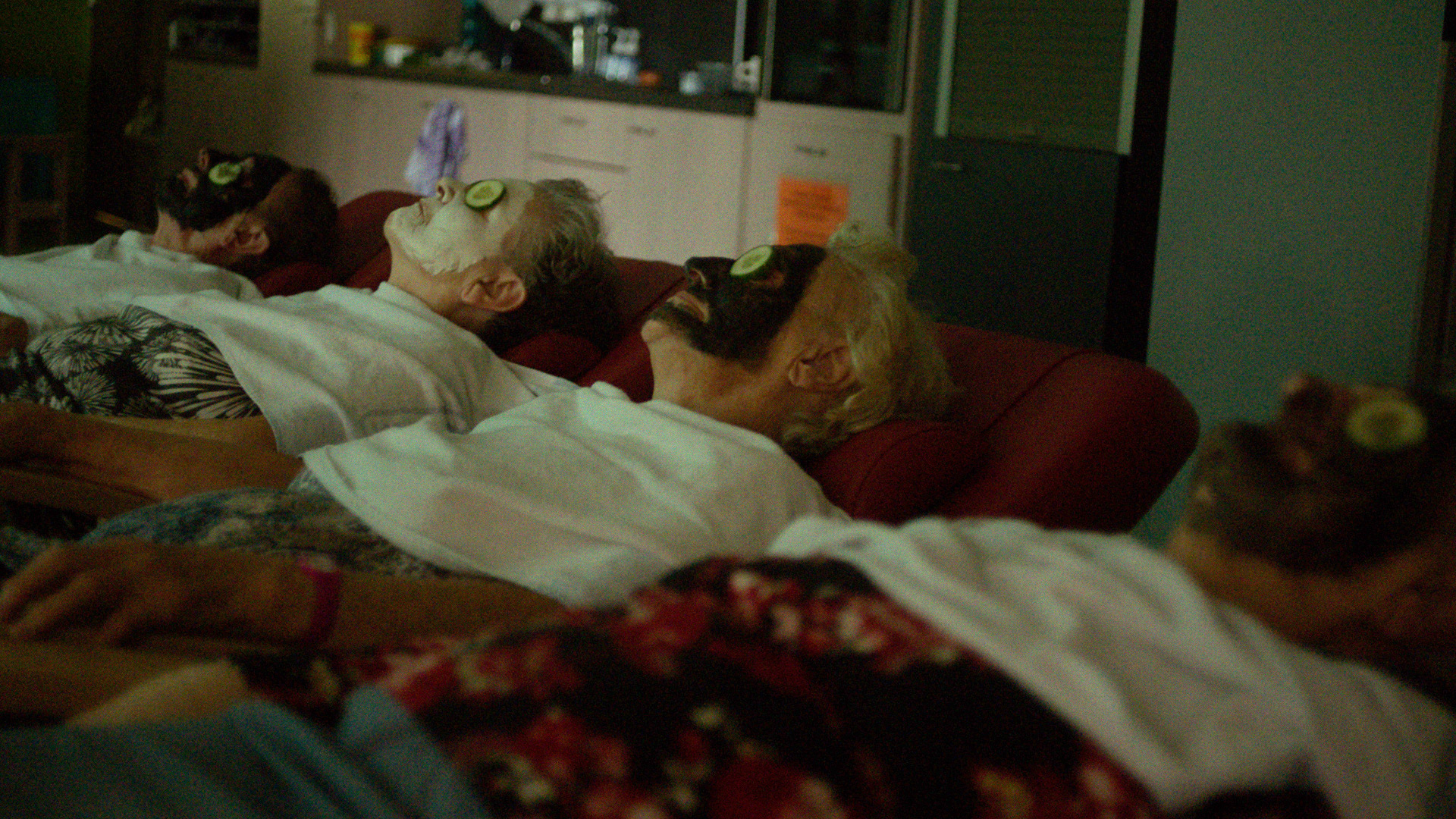 LES DAMES BLANCHES – Camille Ghekiere LES DAMES BLANCHES - Camille Ghekiere