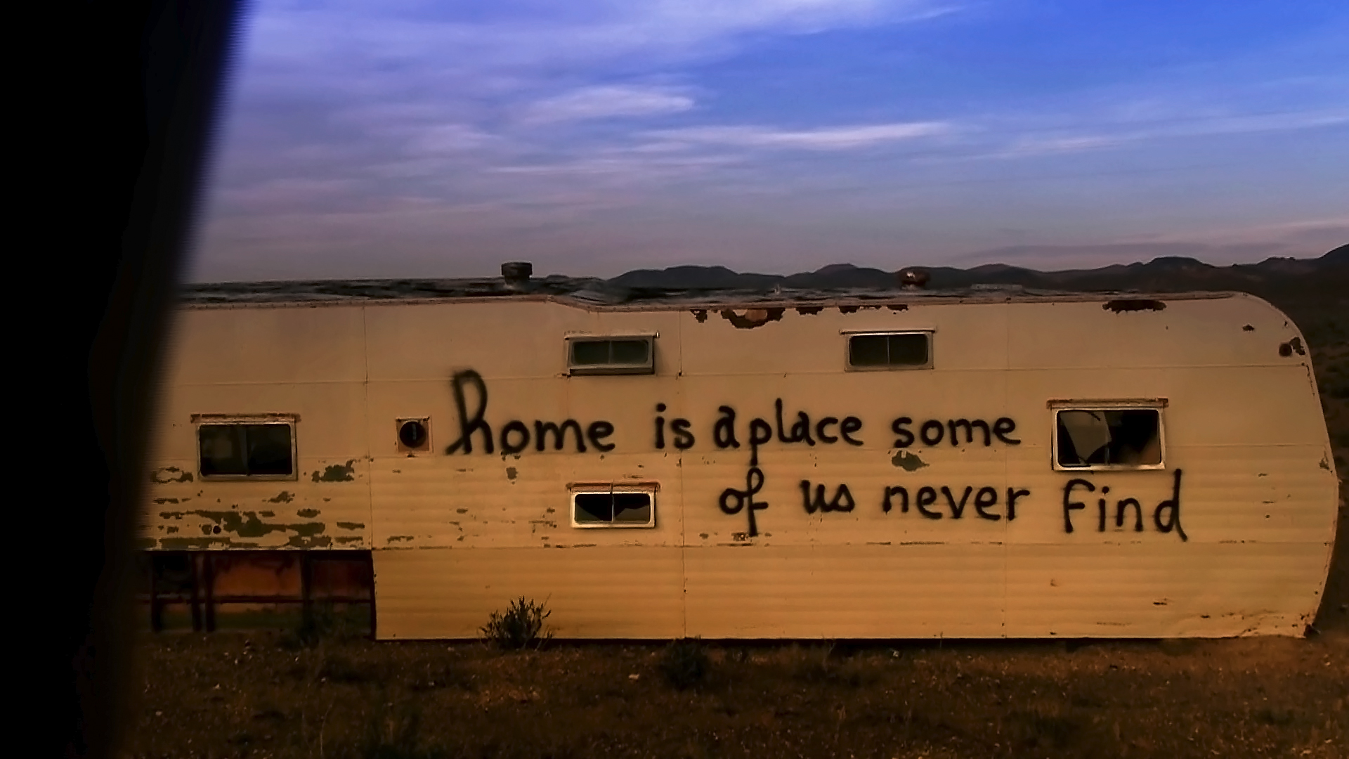 LES RECOMMENCEMENTS – I. Isabelle – P. Vivianne LES RECOMMENCEMENTS - I. Isabelle - P. Vivianne