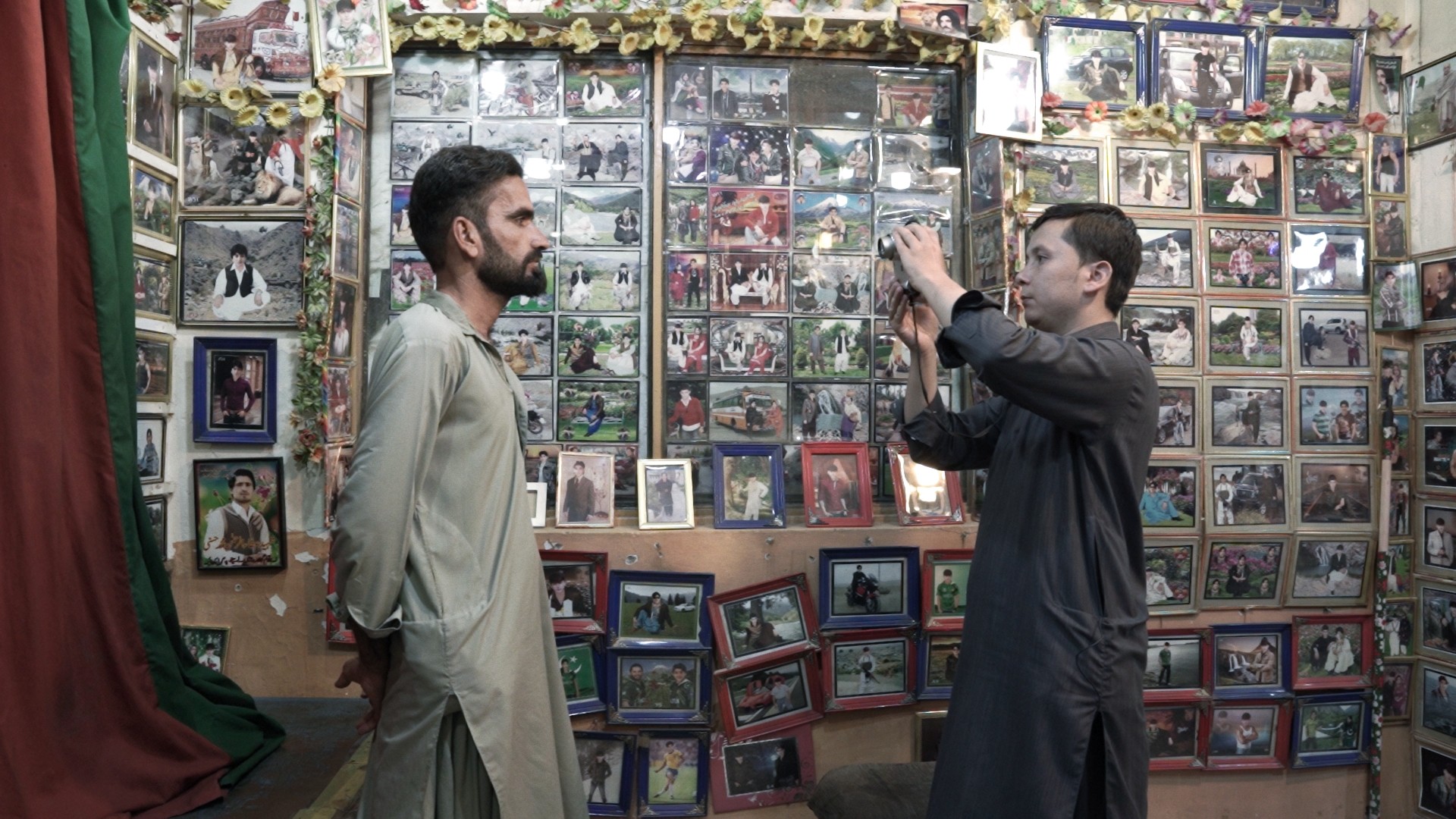 MAKE IT LOOK REAL – Shah Danial MAKE IT LOOK REAL - Shah Danial